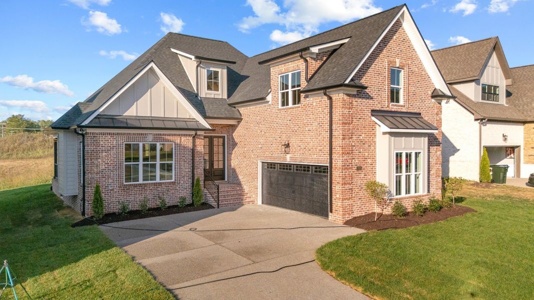 A showcase of a new construction home by Eastland Construction, highlighting their design and quality (Image 7).