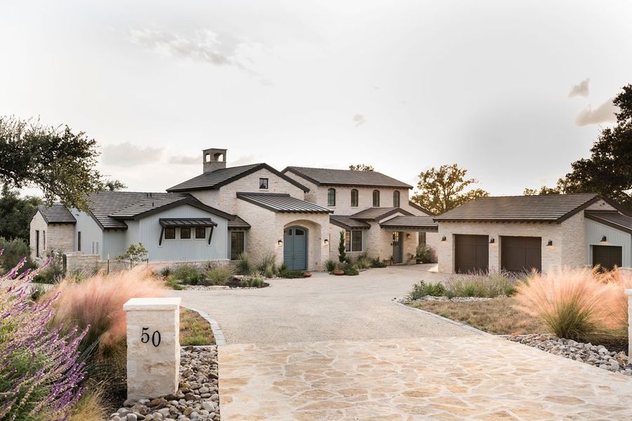 A showcase of a new construction home by TIPLER Luxury Homes, highlighting their design and quality (Image 9).