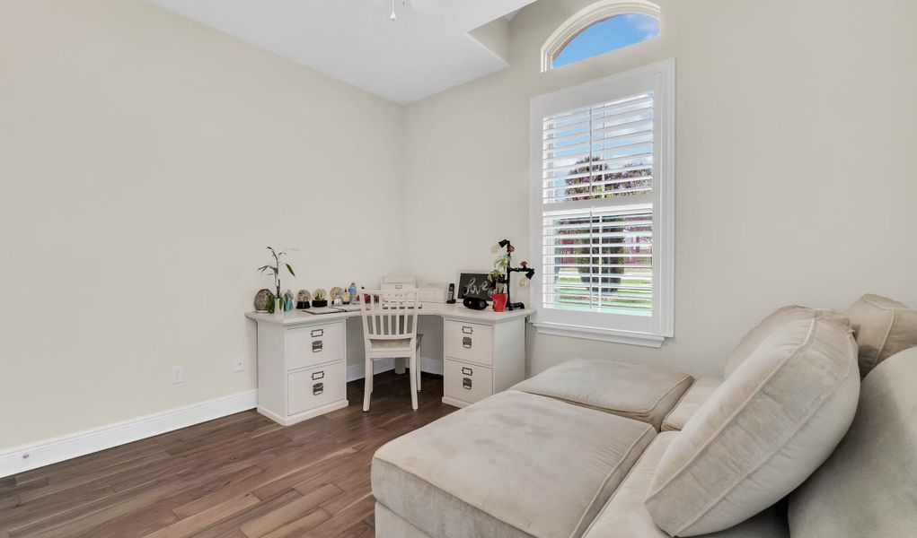 A showcase of a new construction home by Alex Custom Homes and Remodeling, highlighting their design and quality (Image 15).