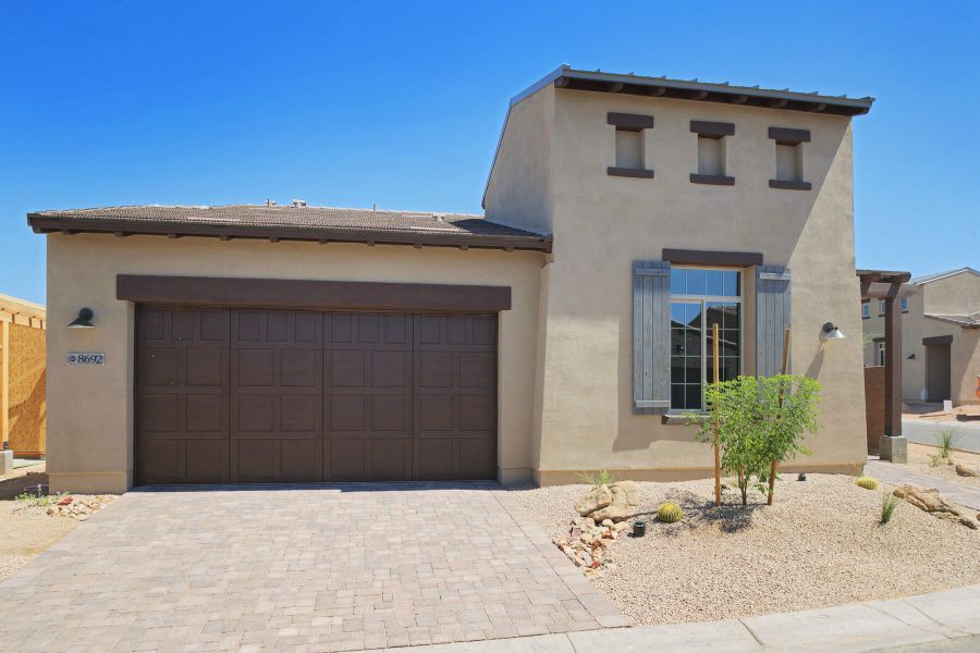 A showcase of a new construction home by Keystone Homes Arizona, highlighting their design and quality (Image 5).