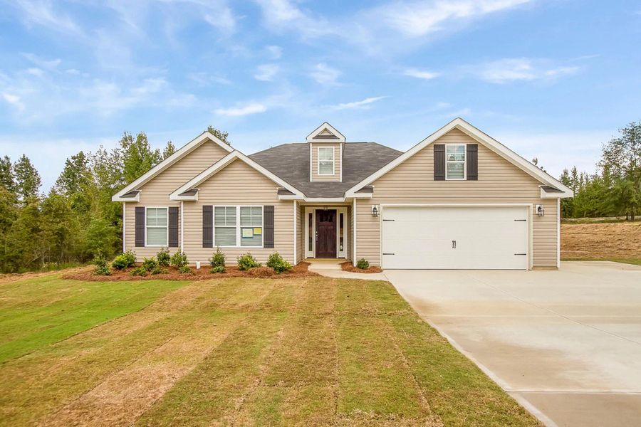 A showcase of a new construction home by Designer Homes of Georgia, highlighting their design and quality (Image 4). A showcase of a new construction home by Designer Homes of Georgia, highlighting their design and quality (Image 4).