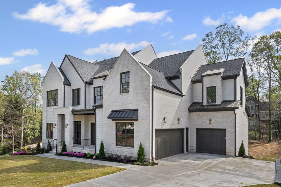 A showcase of a new construction home by Dorri Homes, highlighting their design and quality (Image 4).