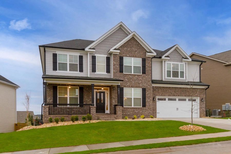 A showcase of a new construction home by Ivey Homes, highlighting their design and quality (Image 9).