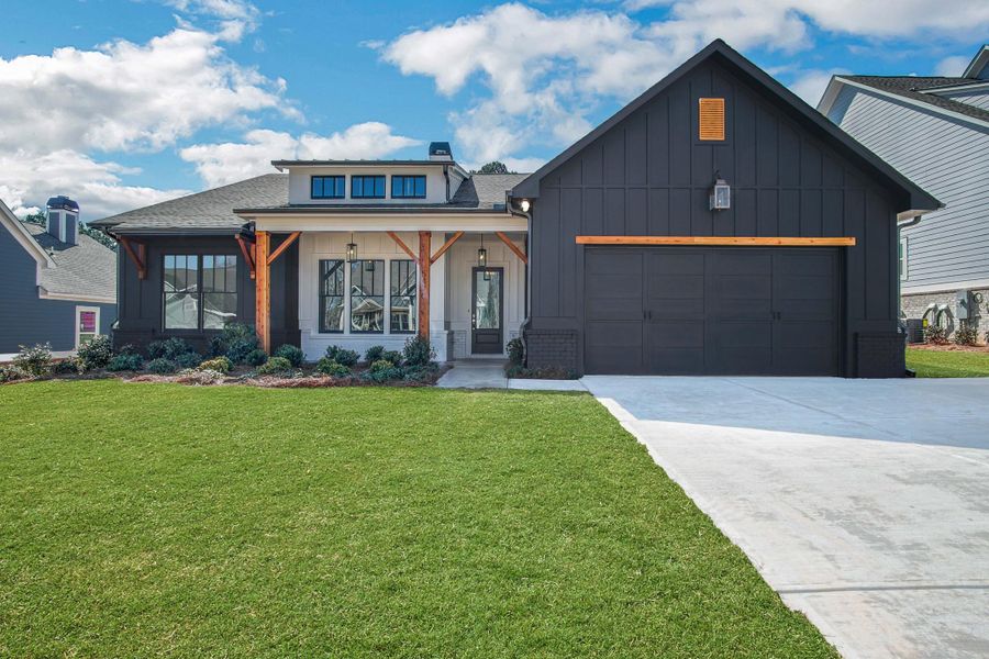 A showcase of a new construction home by Cowart Residential, highlighting their design and quality (Image 4). A showcase of a new construction home by Cowart Residential, highlighting their design and quality (Image 4).