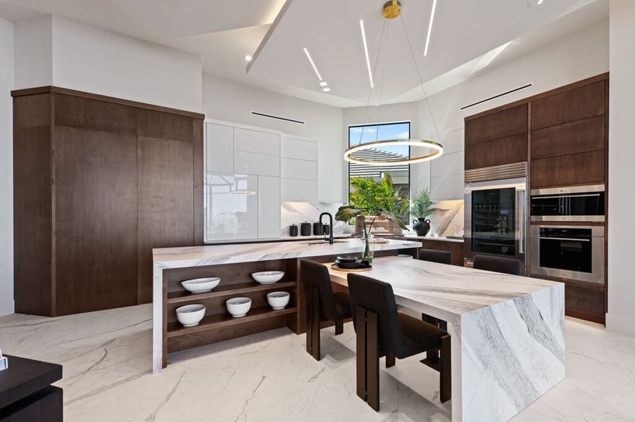 A showcase of a new construction home by Lee Wetherington Homes, highlighting their design and quality (Image 20).