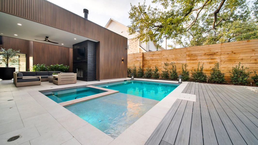 A showcase of a new construction home by Echo Custom Homes, highlighting their design and quality (Image 11). A showcase of a new construction home by Echo Custom Homes, highlighting their design and quality (Image 11).