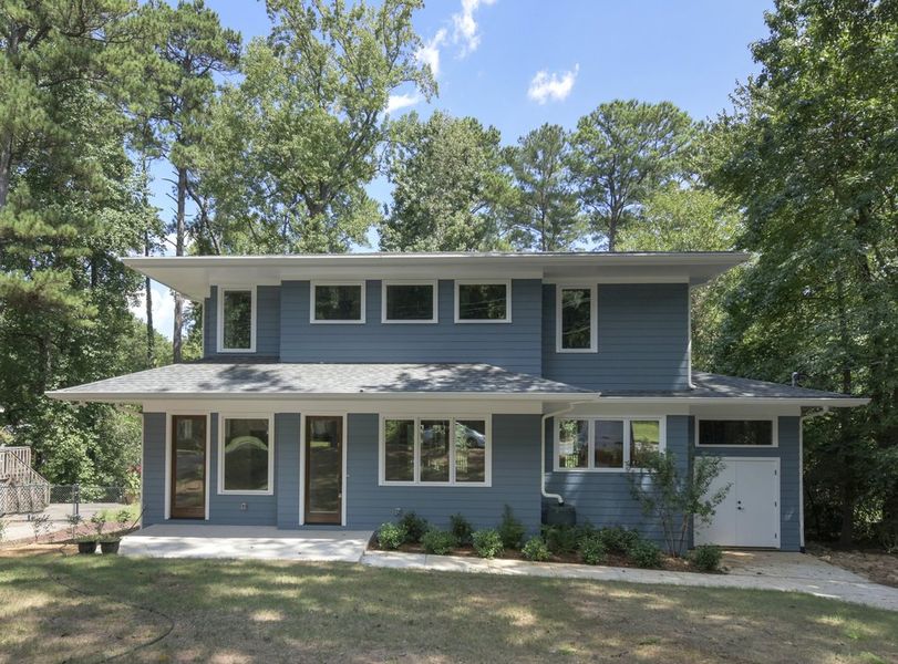 A showcase of a new construction home by Level Craft, highlighting their design and quality (Image 5). A showcase of a new construction home by Level Craft, highlighting their design and quality (Image 5).