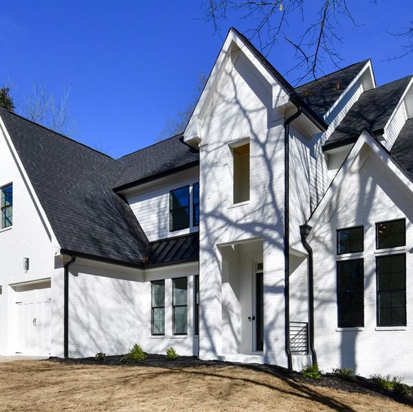 A showcase of a new construction home by Six Points Homes, highlighting their design and quality (Image 8). A showcase of a new construction home by Six Points Homes, highlighting their design and quality (Image 8).