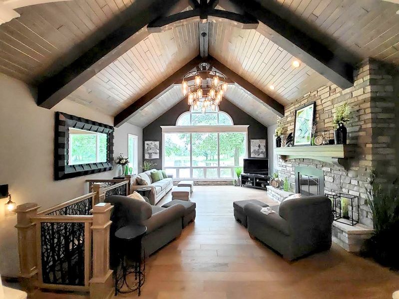 A showcase of a new construction home by Worthington Builders, highlighting their design and quality (Image 4).