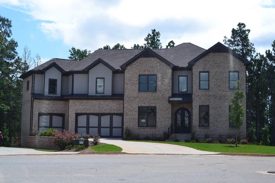 A showcase of a new construction home by Amini Homes, highlighting their design and quality (Image 7). A showcase of a new construction home by Amini Homes, highlighting their design and quality (Image 7).