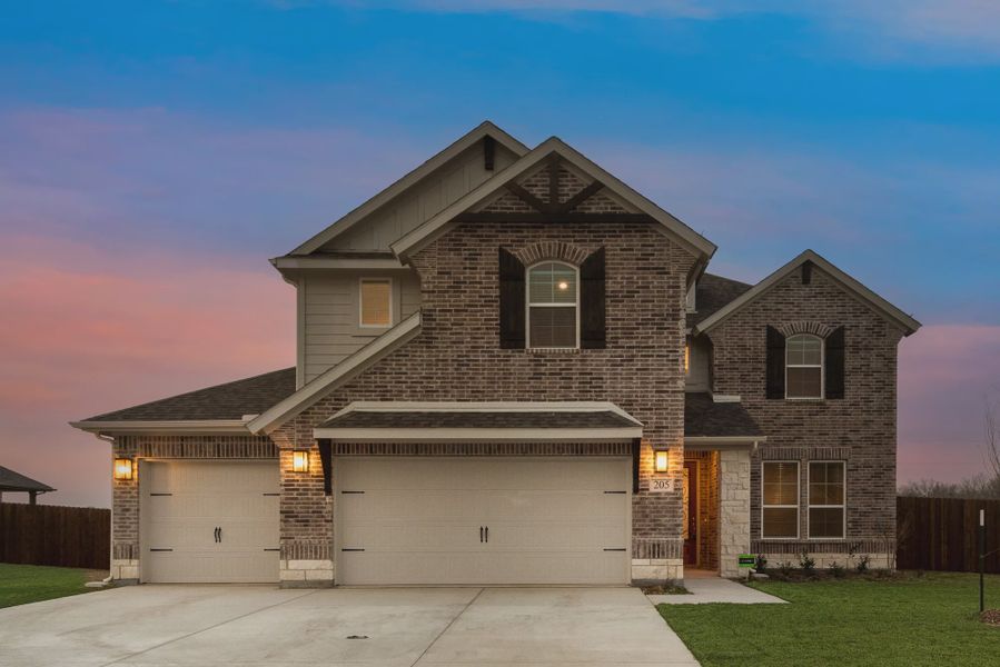 A showcase of a new construction home by Riverside Homebuilders, highlighting their design and quality (Image 2).