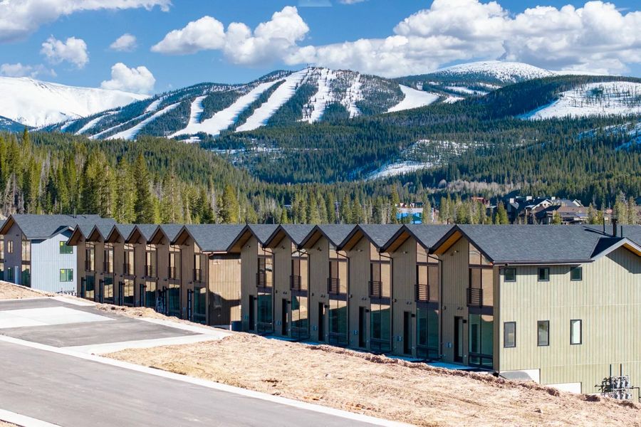 A showcase of a new construction home by Dominion Residential, highlighting their design and quality (Image 11).