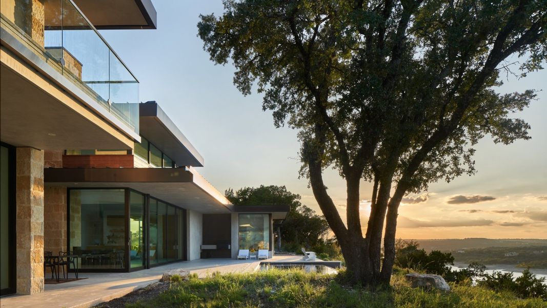 A showcase of a new construction home by Foursquare Builders, highlighting their design and quality (Image 5).