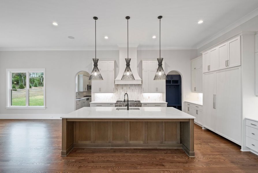 A showcase of a new construction home by Dorri Homes, highlighting their design and quality (Image 11).