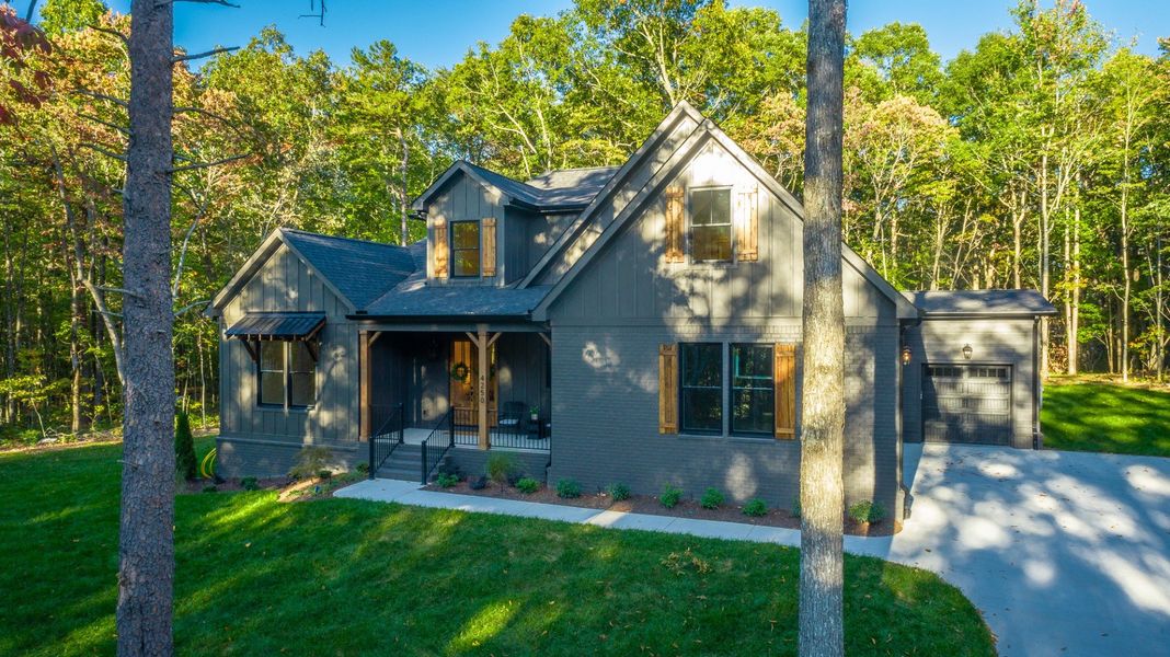 A showcase of a new construction home by Riverstone Construction, LLC, highlighting their design and quality (Image 24).