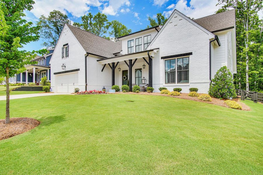 A showcase of a new construction home by Cowart Residential, highlighting their design and quality (Image 8). A showcase of a new construction home by Cowart Residential, highlighting their design and quality (Image 8).