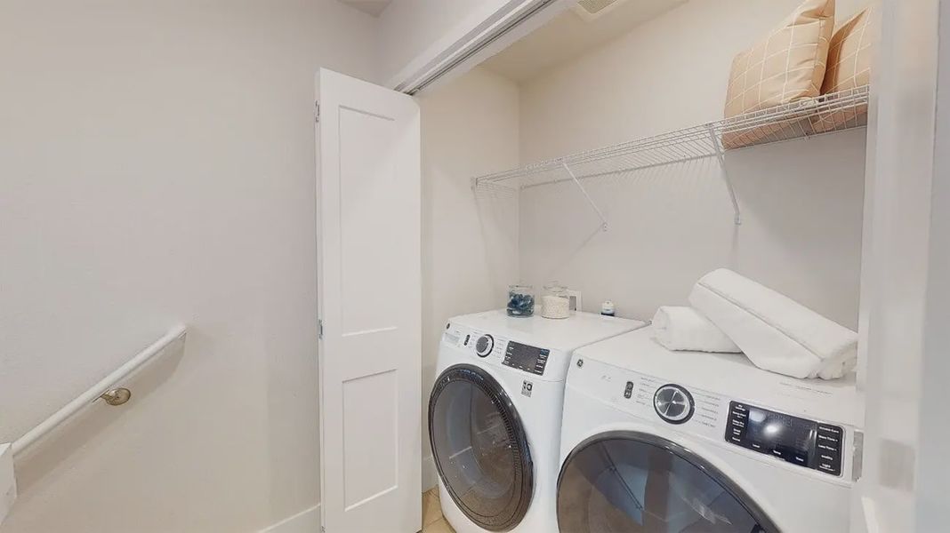 A showcase of a new construction home by Hamilton Thomas Homes, highlighting their design and quality (Image 12).