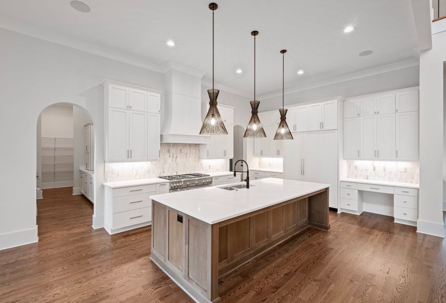 A showcase of a new construction home by Dorri Homes, highlighting their design and quality (Image 12).