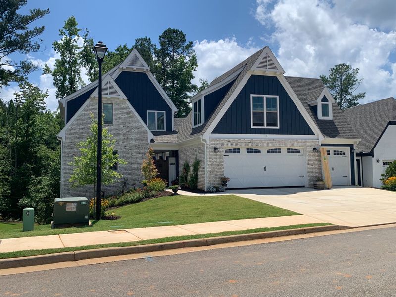 A showcase of a new construction home by McKinney Builders, highlighting their design and quality (Image 7).