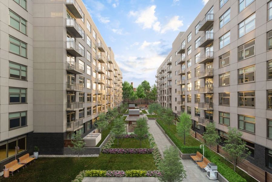 A showcase of a new construction home by Northlink Capital, highlighting their design and quality (Image 7).