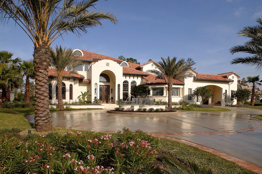 A showcase of a new construction home by Maroon Fine Homes, highlighting their design and quality (Image 7). A showcase of a new construction home by Maroon Fine Homes, highlighting their design and quality (Image 7).