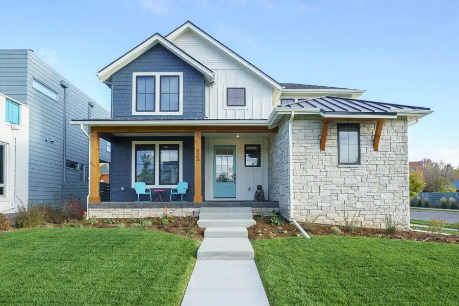 A showcase of a new construction home by Gen3 Homes, highlighting their design and quality (Image 2). A showcase of a new construction home by Gen3 Homes, highlighting their design and quality (Image 2).