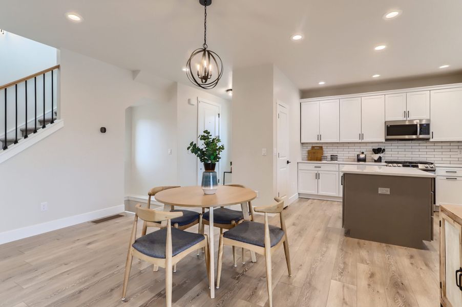 A showcase of a new construction home by Easton Homes, highlighting their design and quality (Image 12).