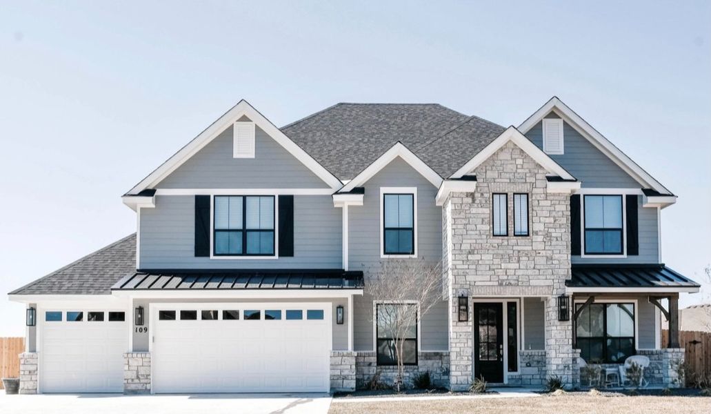 A showcase of a new construction home by Steve Klein Custom Builder, highlighting their design and quality (Image 5). A showcase of a new construction home by Steve Klein Custom Builder, highlighting their design and quality (Image 5).