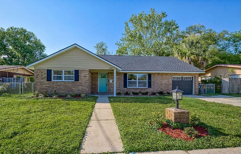 A showcase of a new construction home by A-Team Petroleum Construction, highlighting their design and quality (Image 2). A showcase of a new construction home by A-Team Petroleum Construction, highlighting their design and quality (Image 2).