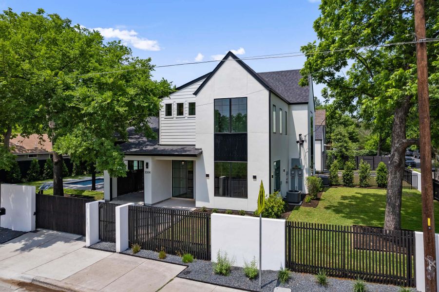 A showcase of a new construction home by CKN Capital Group LLC, highlighting their design and quality (Image 2).