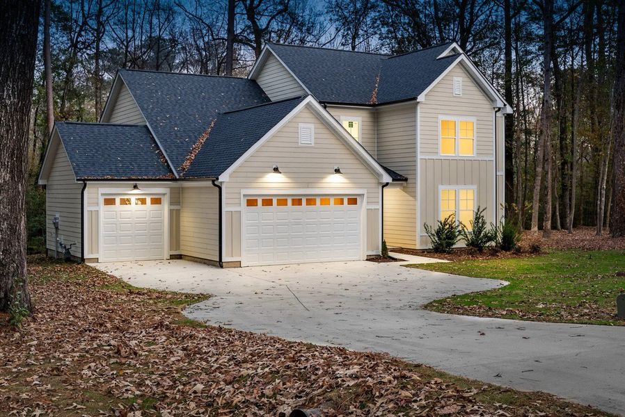 A showcase of a new construction home by Acrew Homes, highlighting their design and quality (Image 5).