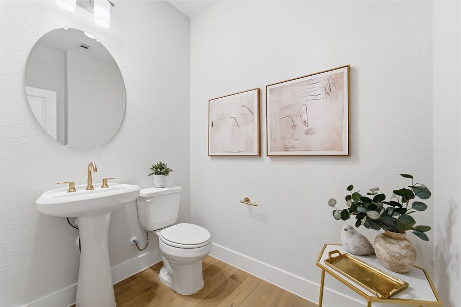 Furnished interior in a model home at Ashland in Angleton (Image 50).