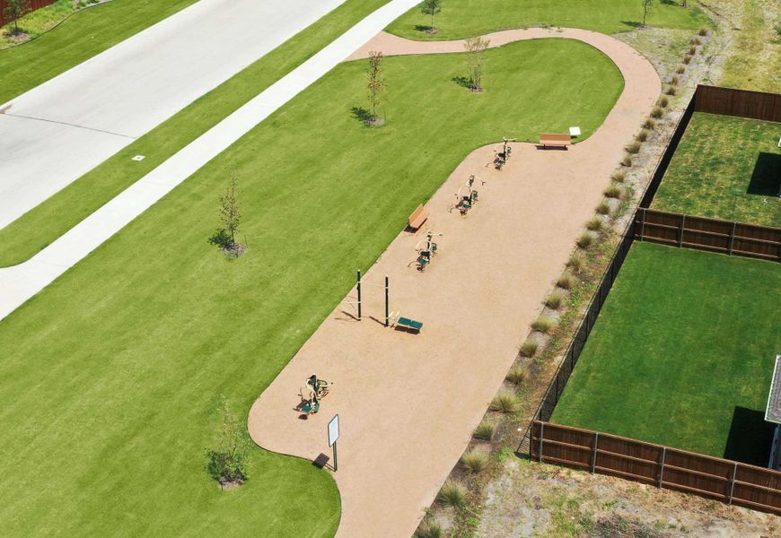 Image 11 of the Arrowbrooke community in Aubrey, TX.