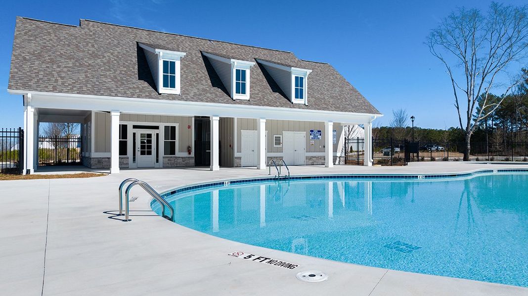 Community amenity available to residents of Oaks at Cedar Grove in Fairburn (Image 24).