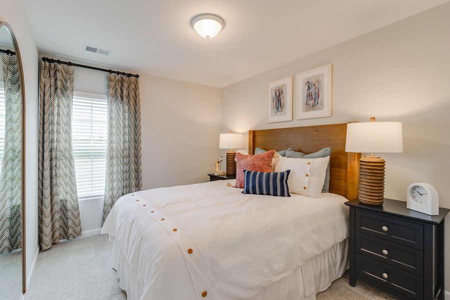 Laurens | Secondary Bedroom