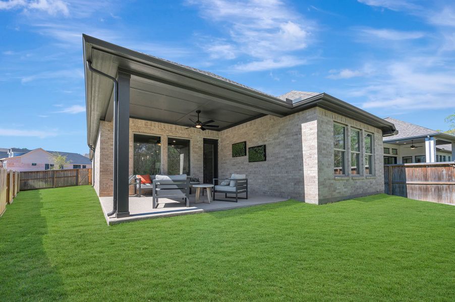 Exterior details of a home in The Woodlands Hills - Reserve Collection, Willis (Image 5).