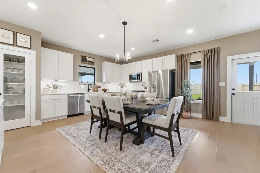 Furnished interior in a model home at Sierra Vista in Rosharon (Image 36). Furnished interior in a model home at Sierra Vista in Rosharon (Image 36).