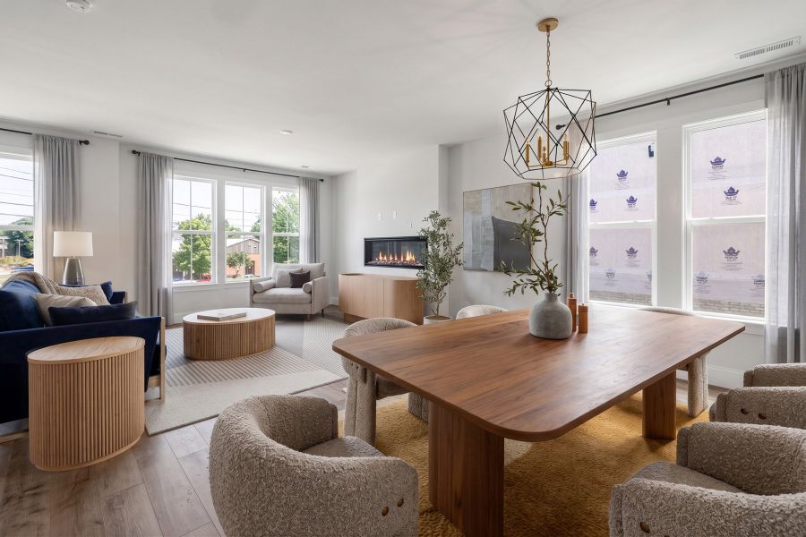 Corabell | Eat-In and Great Room