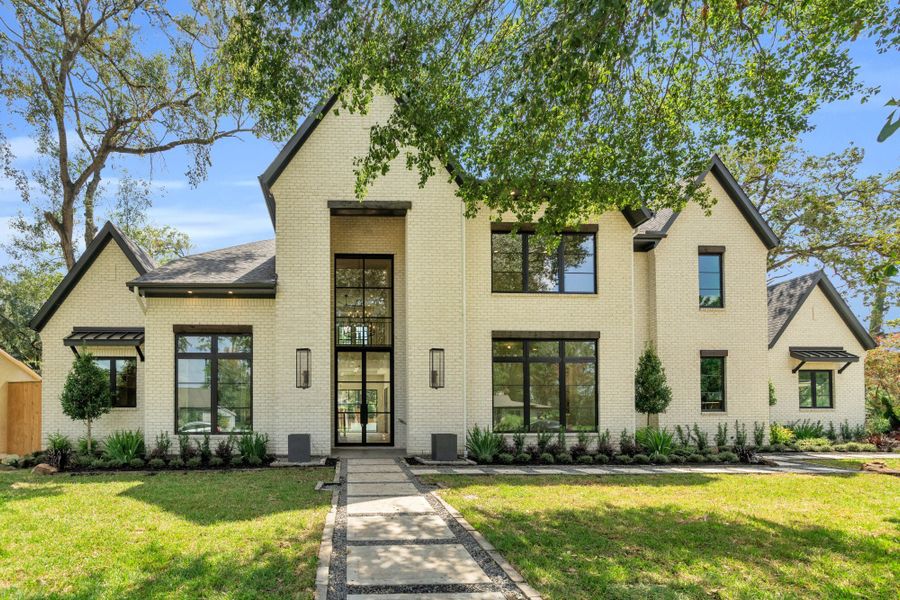 Front exterior of a home in the Garden Oaks and Oak Forest community, located in Houston, TX (Image 5). Front exterior of a home in the Garden Oaks and Oak Forest community, located in Houston, TX (Image 5).