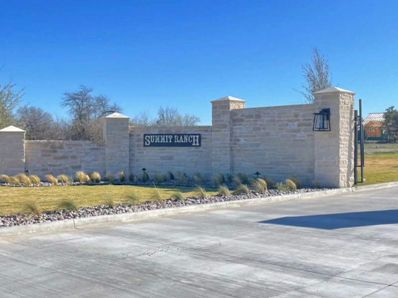 Entrance to the Summit Ranch community in Aledo, TX, featuring signage and landscaping (Image 3). Entrance to the Summit Ranch community in Aledo, TX, featuring signage and landscaping (Image 3).