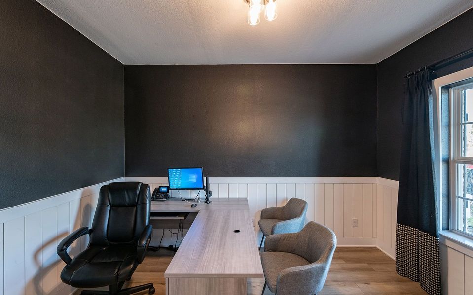 Furnished interior in a model home at The Grove in Sherman (Image 40).