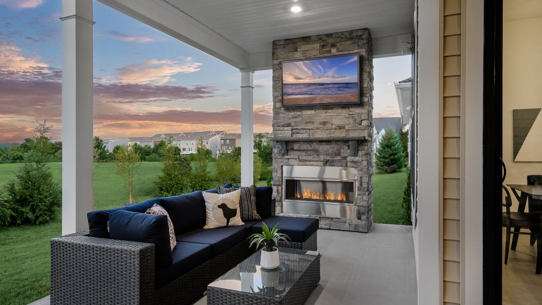 Exterior details of a home in Brook Run, Fort Mill (Image 3).