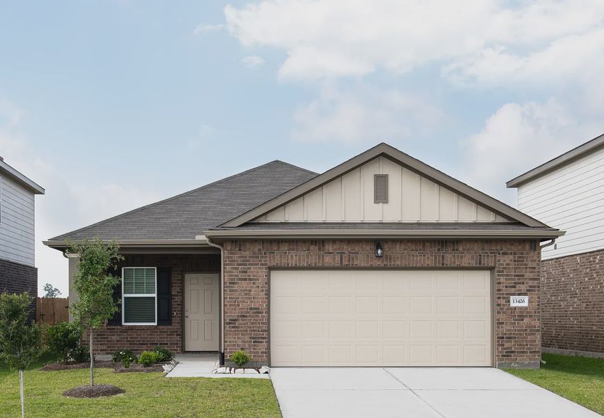 Front exterior of a home in the Cordova Trails community, located in Seguin, TX (Image 8).