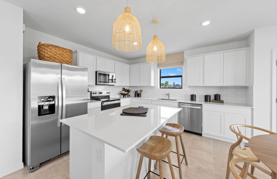 Discover new homes with large kitchens - new homes in Lehigh Acres, Florida