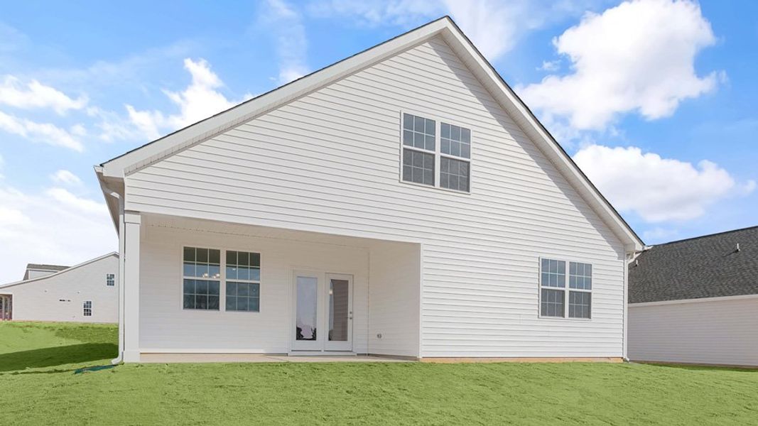 Front exterior of a home in the The Villas at Collinswood community, located in Aberdeen, NC (Image 17).