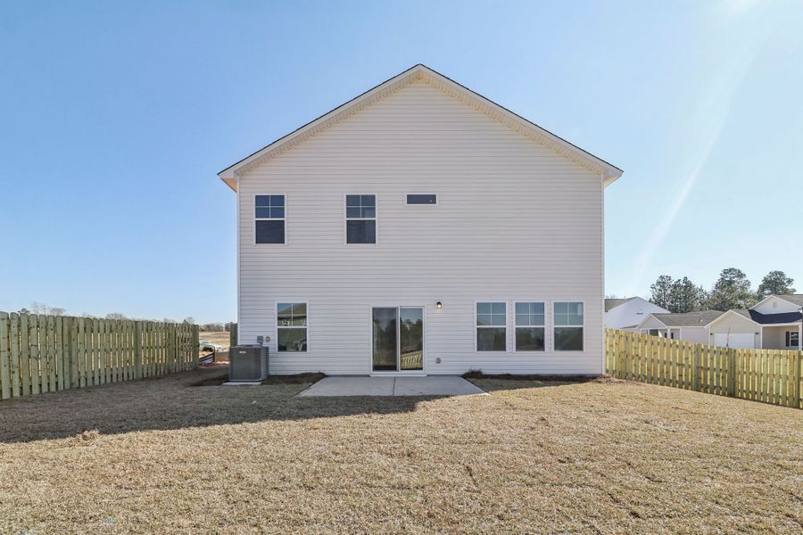 Harper II - Back Exterior