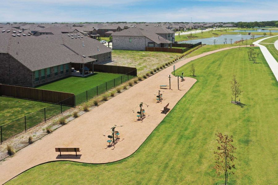 Image 18 of the Arrowbrooke community in Aubrey, TX.