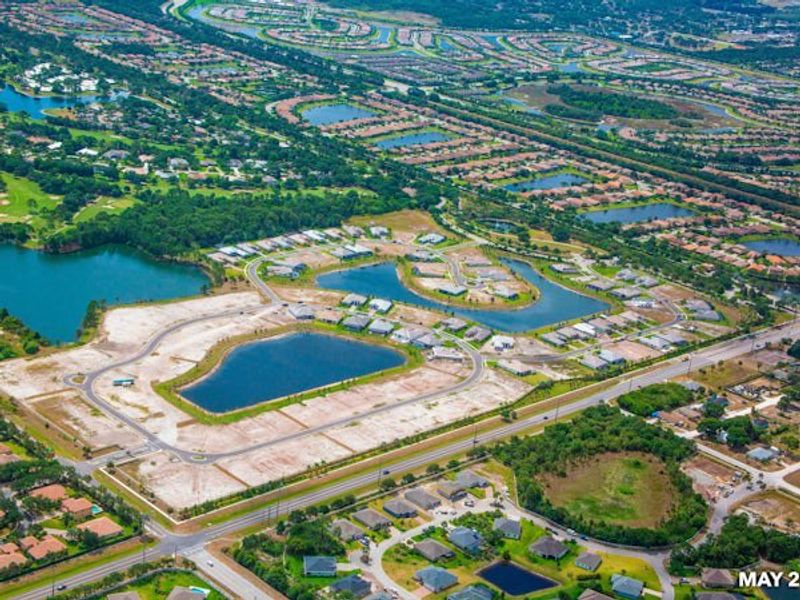 Aerial view of the Bent Pine Preserve community in Vero Beach, FL, showing layout and nearby surroundings (Image 32).