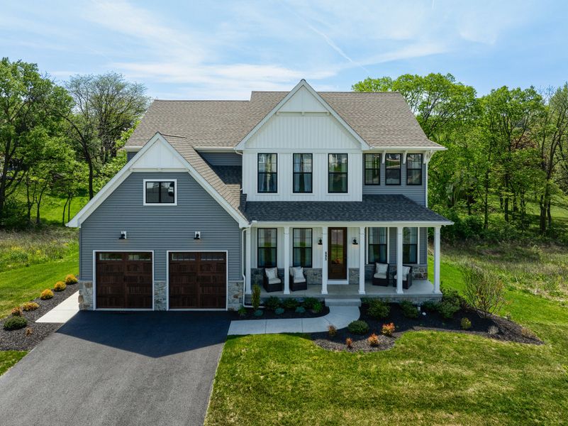 Front exterior of a home in the Trillium Reserve at Lake Norman community, located in Mooresville, NC (Image 10).