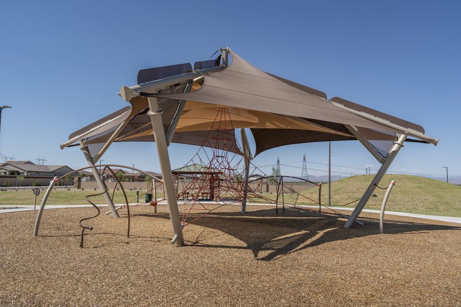 Community amenity available to residents of Frontera in Surprise (Image 5).